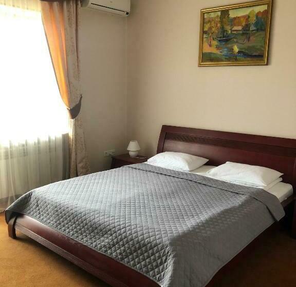 اتاق لوکس چهار تخته, срібний водограй