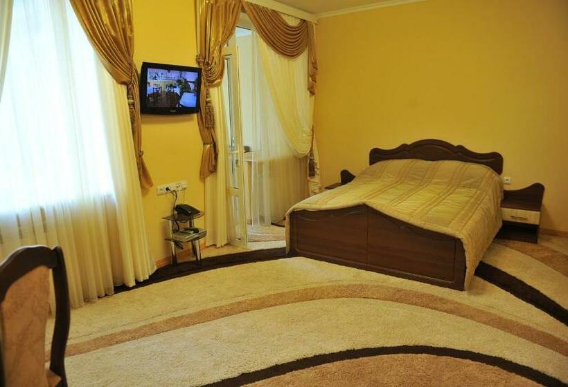 سوییت جونیور, Andinna