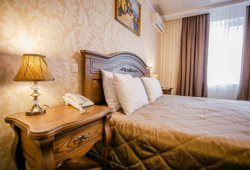 اتاق استاندارد با تخت بزرگ, Aristokrat