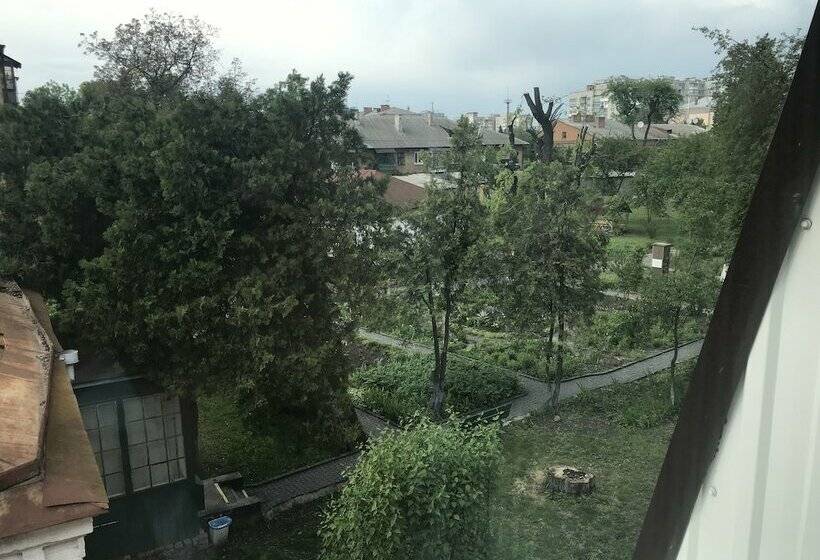 اتاق استاندارد, Aristokrat