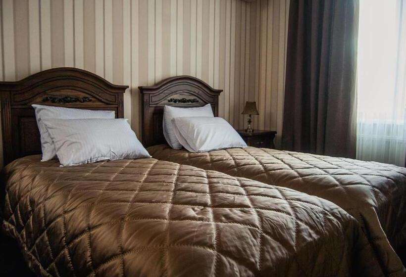 اتاق استاندارد, Aristokrat