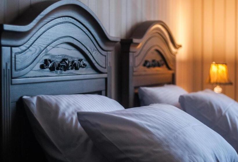 اتاق استاندارد, Aristokrat