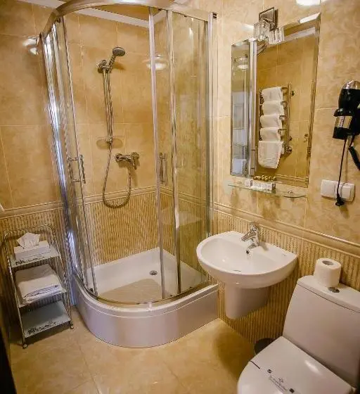 Cameră Standard, Aristokrat