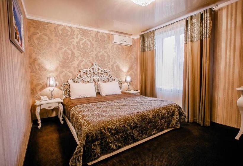 سوئیت با تخت بزرگ, Aristokrat