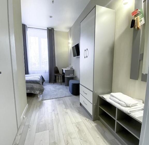 Superior Kamer met Kingsize Bed, готель Elisavetgrad