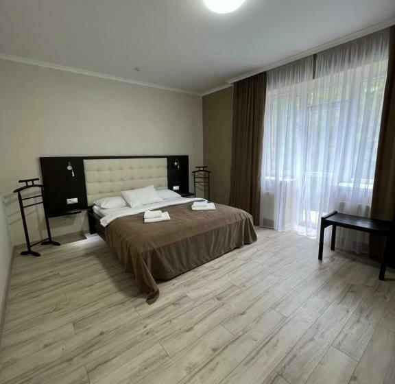 سوییت جونیور, Fantasia