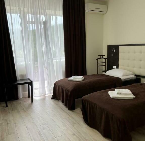 سوییت جونیور, Fantasia