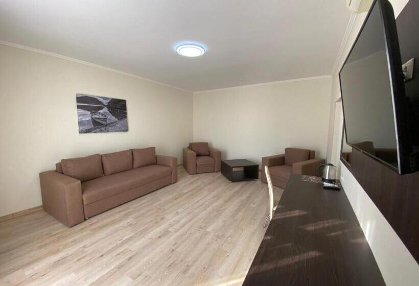 سوییت, Fantasia