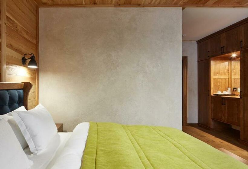 غرفة سوبريور مع إمكانية الدخول إلى سبا, Ganz & Spa