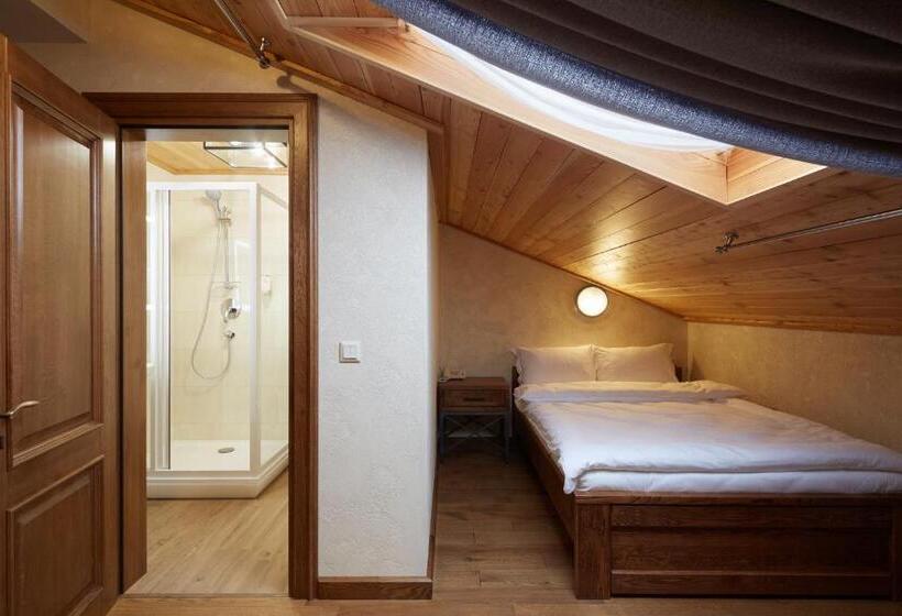 اتاق اکونومی, Ganz & Spa