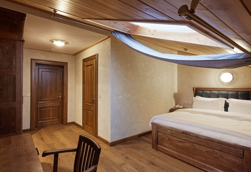 اتاق اکونومی, Ganz & Spa