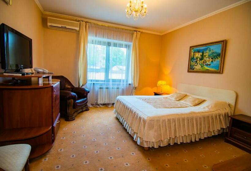 اتاق استاندارد, Kamelot