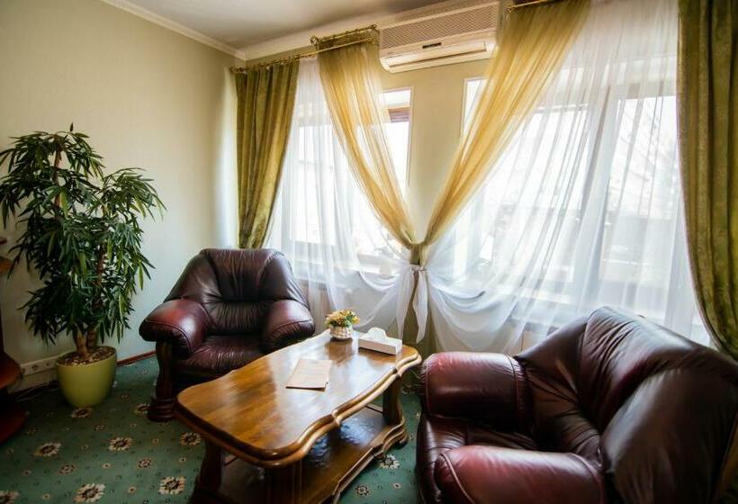 سوییت جونیور, Kamelot