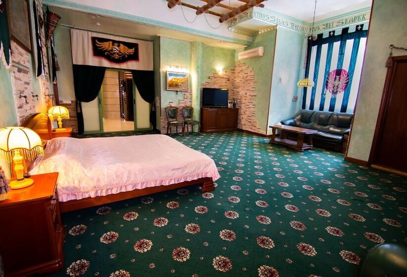 اتاق استاندارد, Kamelot