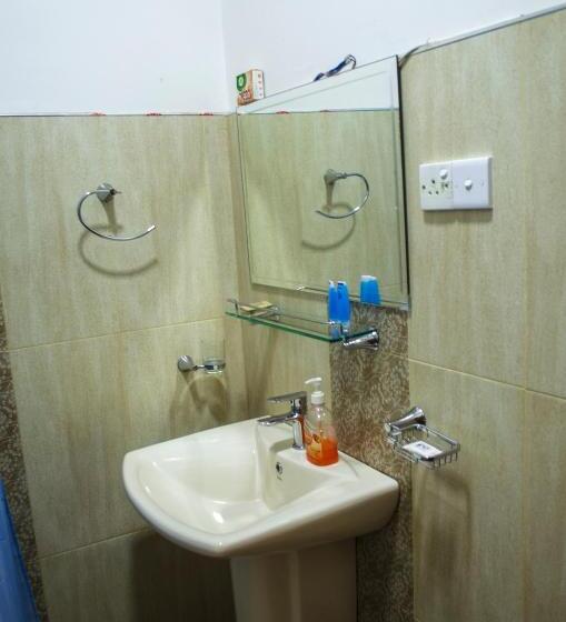 غرفة إقتصادية, New Blue Home