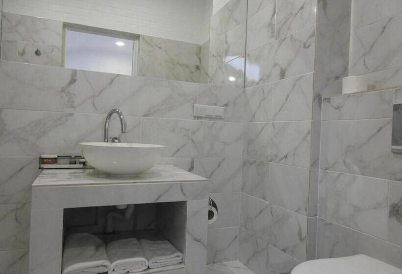 اتاق اکونومی یک تخته, Patio Di Fiori