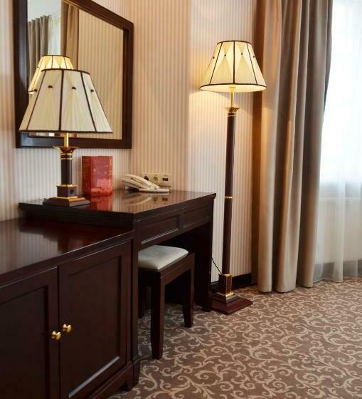 سوییت جونیور, Sofievsky Posad