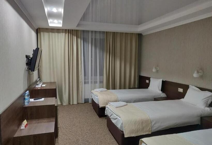 اتاق استاندارد سه نفره, Sofievsky Posad