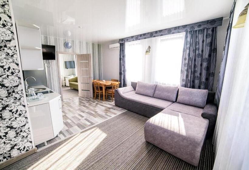 דירת חדר, Solomiya