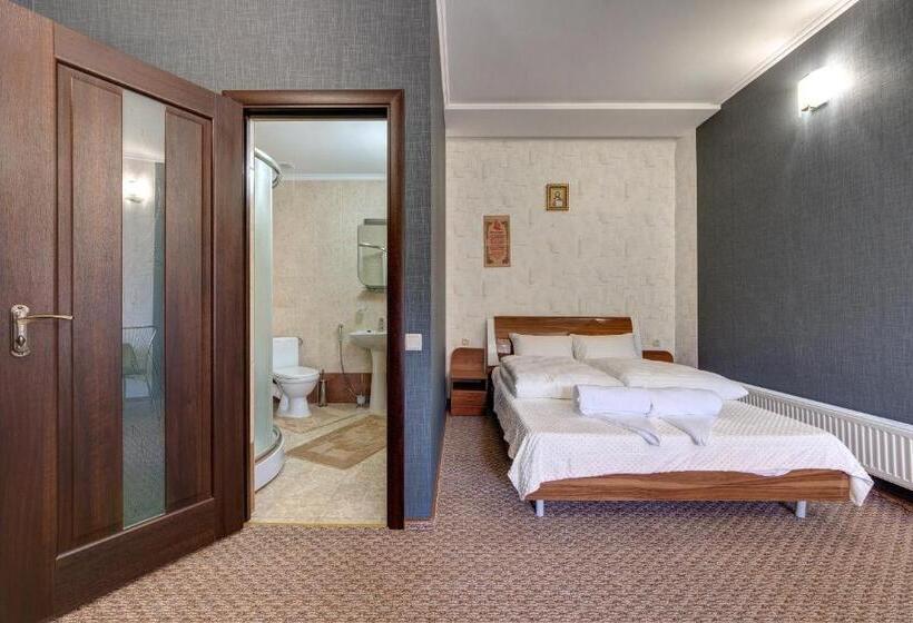 اتاق سوپریور با چشمانداز, Torba