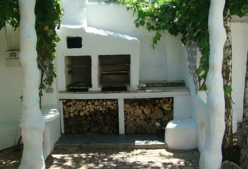 استودیوی استاندارد, Villa Da Vinci