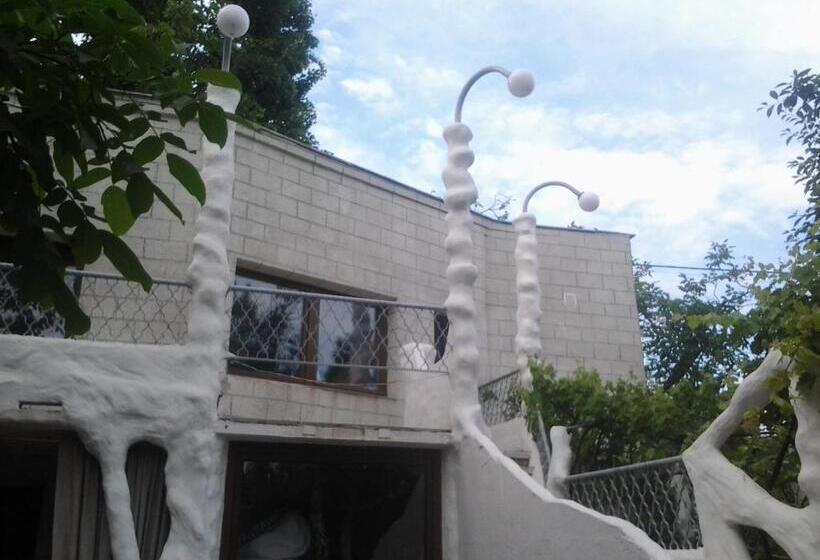 استودیوی استاندارد, Villa Da Vinci