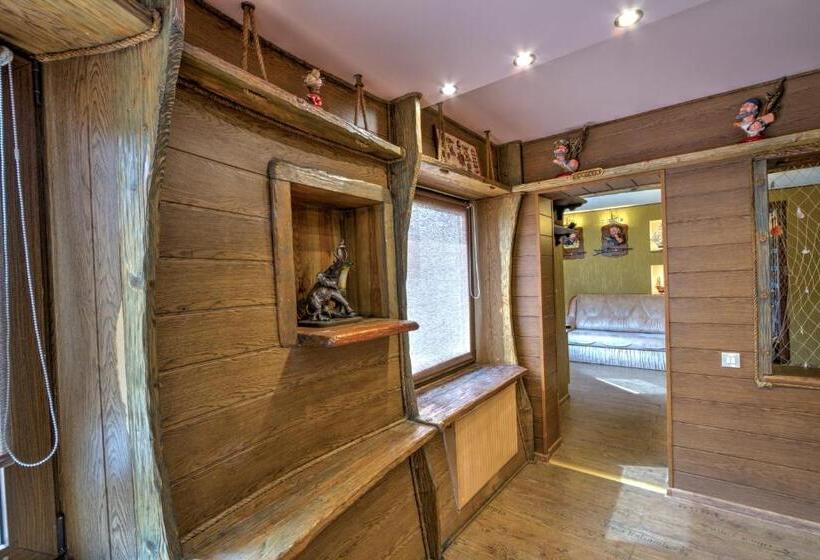 استودیوی استاندارد, Villa Da Vinci