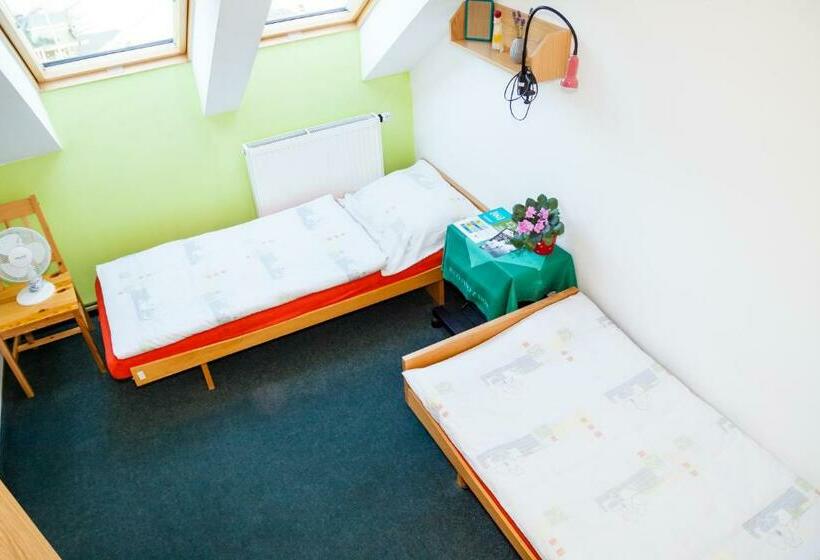 חדר סטנדרט חדר אמבטיה משותף, Turisticka Ubytovna Cakle