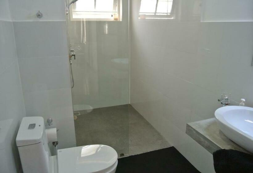 Номер Deluxe, 27 Spathodea Oasis In The City