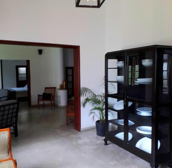 Номер Deluxe, 27 Spathodea Oasis In The City