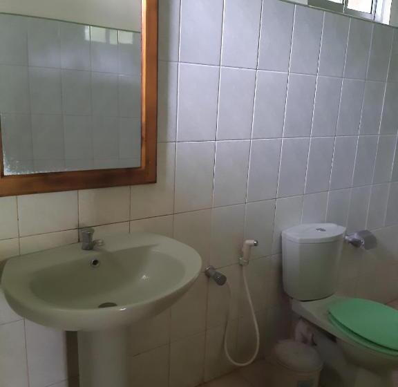 חדר סטנדרט לשלושה, Banana Rest Sigiriya