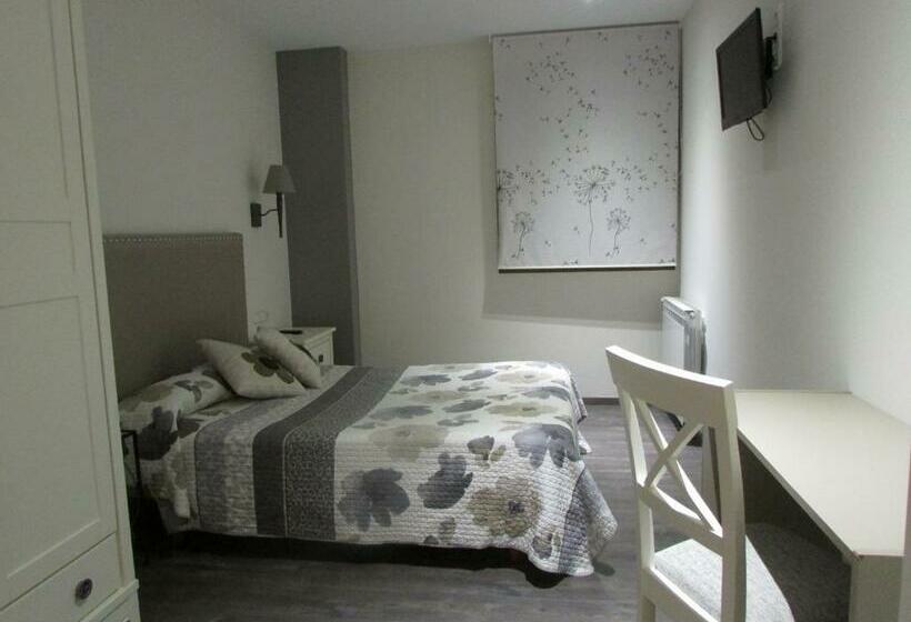 استودیوی استاندارد با چشمانداز دریا, Gazteategi