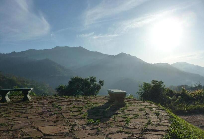 בקתה, Feelin Good Resort