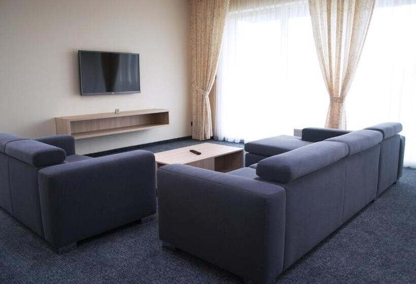 1ベッドルームアパートメント, 99