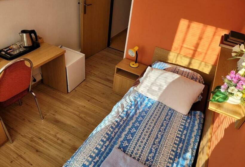 Номер Стандарт Индивидуальный, Gól Prostějov