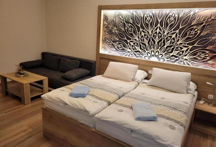 חדר סטנדרט, Gól Prostějov