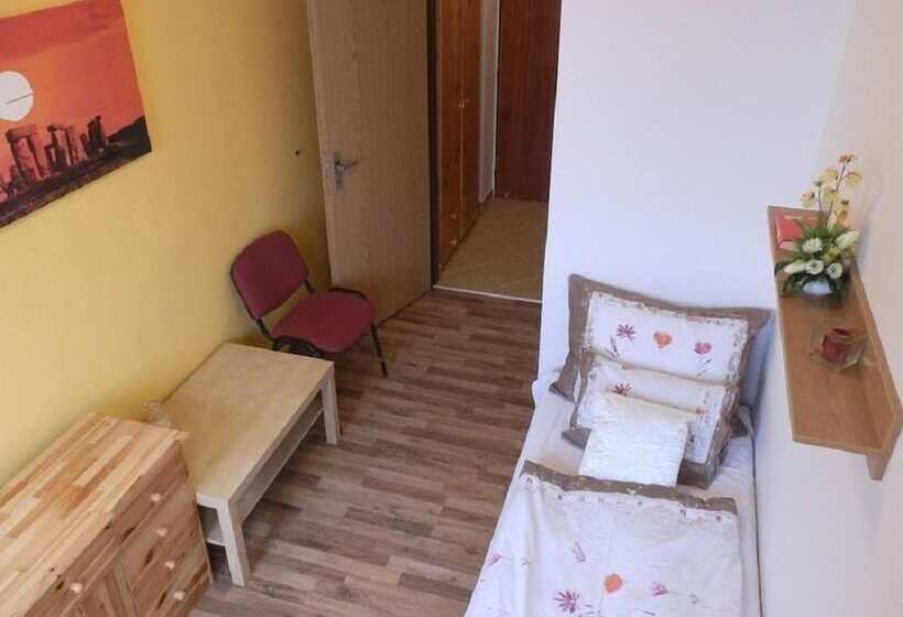 Номер Стандарт Индивидуальный, Gól Prostějov