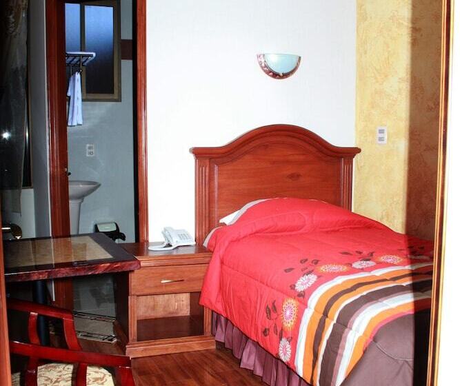 اتاق استاندارد یک نفره, Golden Palace