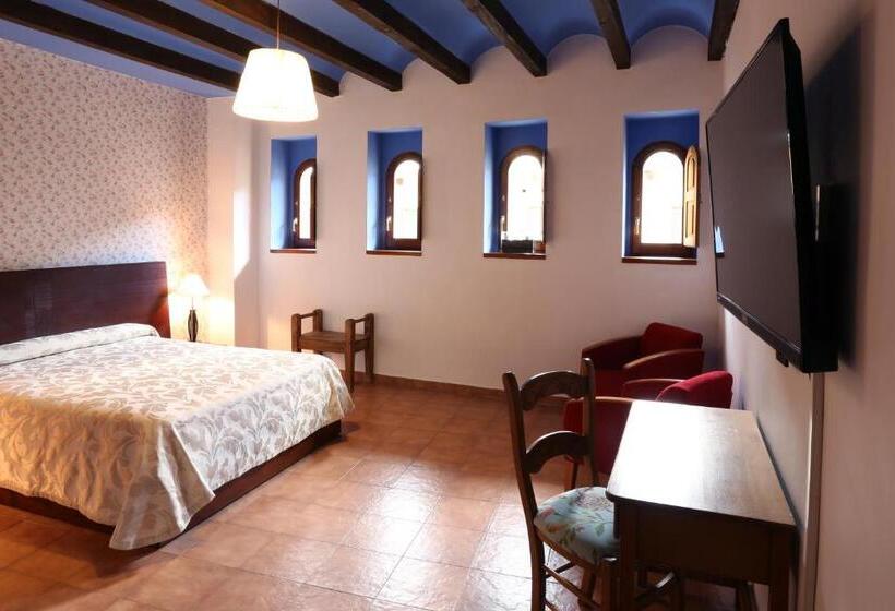 スーペリアールーム, Hospedería Sádaba