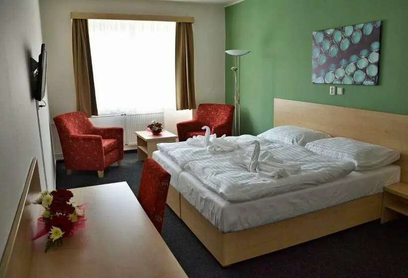 スタンダードルーム, Městský Hotel Bobík