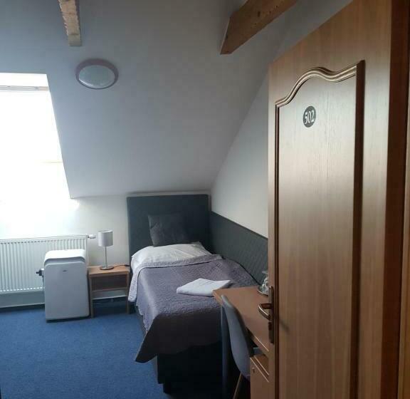 标准单人间, Rustikal Hustopeče   Vinný Ráj S Cimbálem A Chutěmi Jižní Moravy