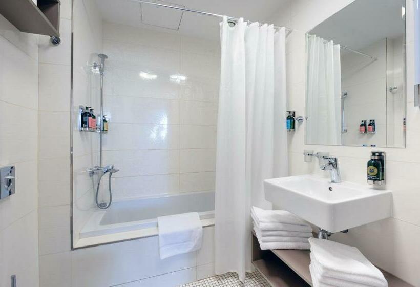 غرفة قياسية, Větruše