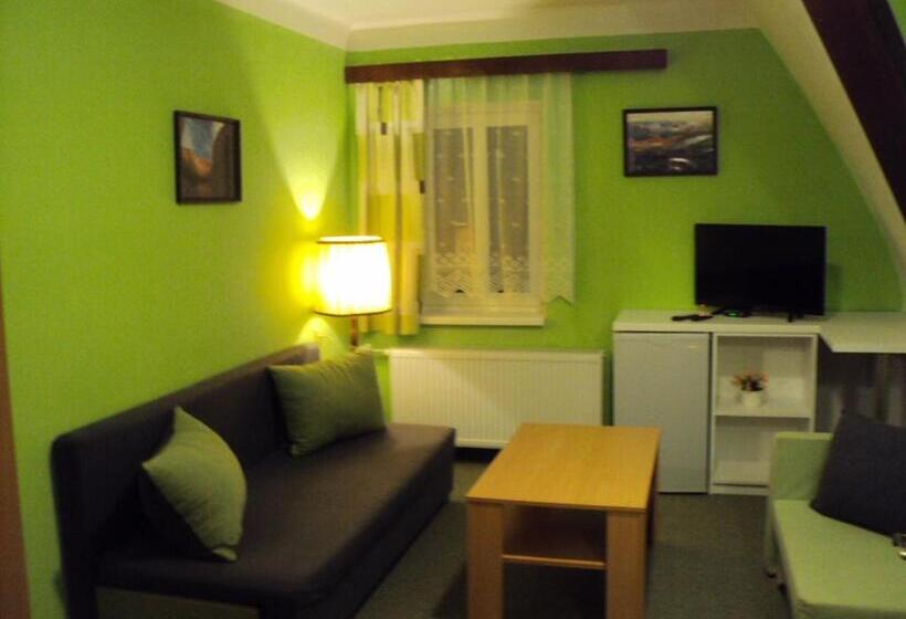 غرفة عائلية, Zátiší