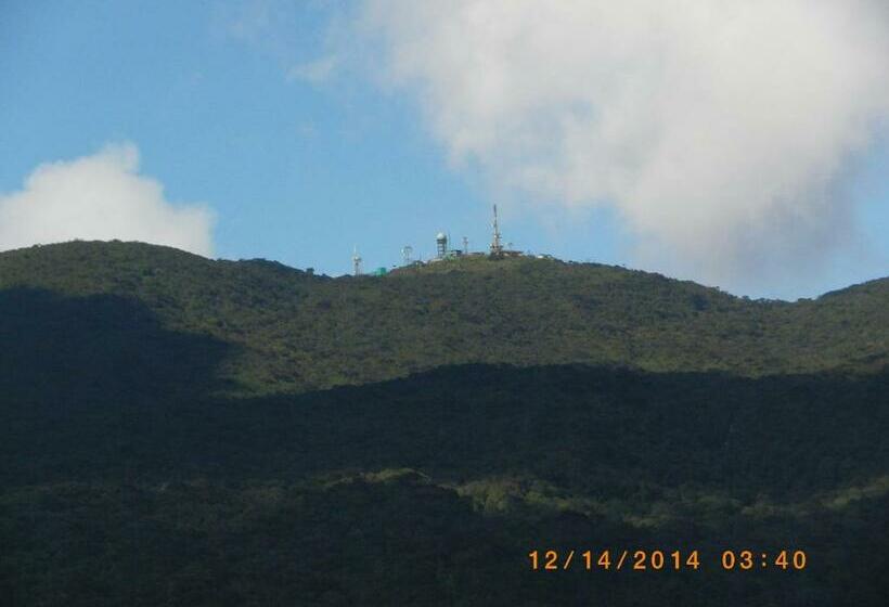 Habitación Familiar, Manudi Glenfallsedge Rest