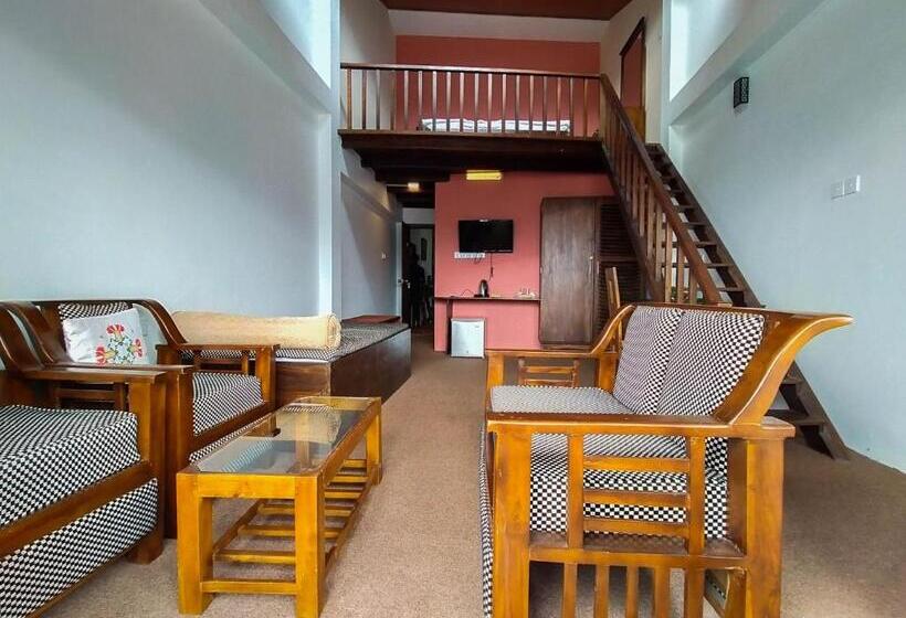 Estudio Deluxe, Manudi Glenfallsedge Rest