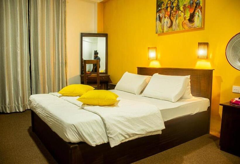 Habitación Triple Estándar, Manudi Glenfallsedge Rest