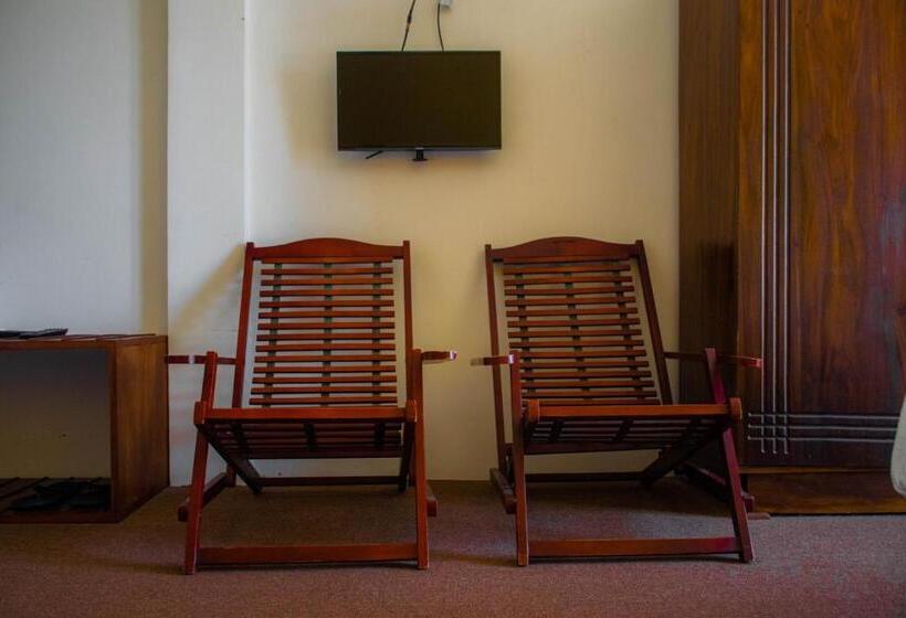 Habitación Triple Estándar, Manudi Glenfallsedge Rest