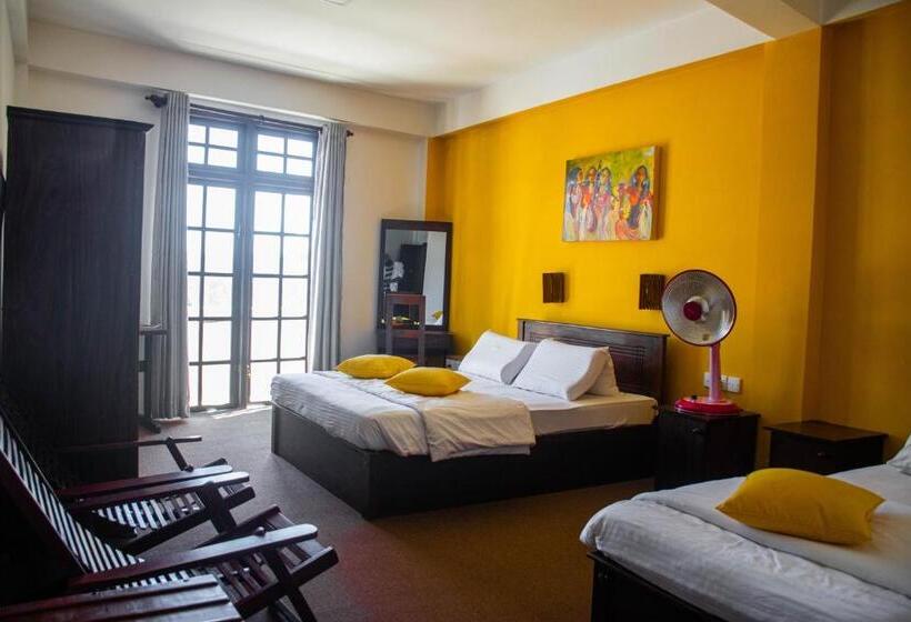 Habitación Triple Estándar, Manudi Glenfallsedge Rest