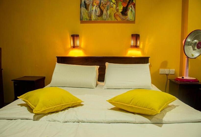 Habitación Triple Estándar, Manudi Glenfallsedge Rest