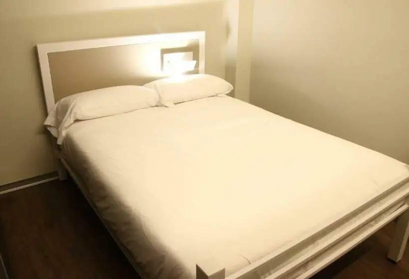 Perhehuone, Poshtel Bilbao  Premium Hostel